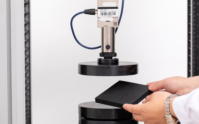 萬能試驗機(jī)