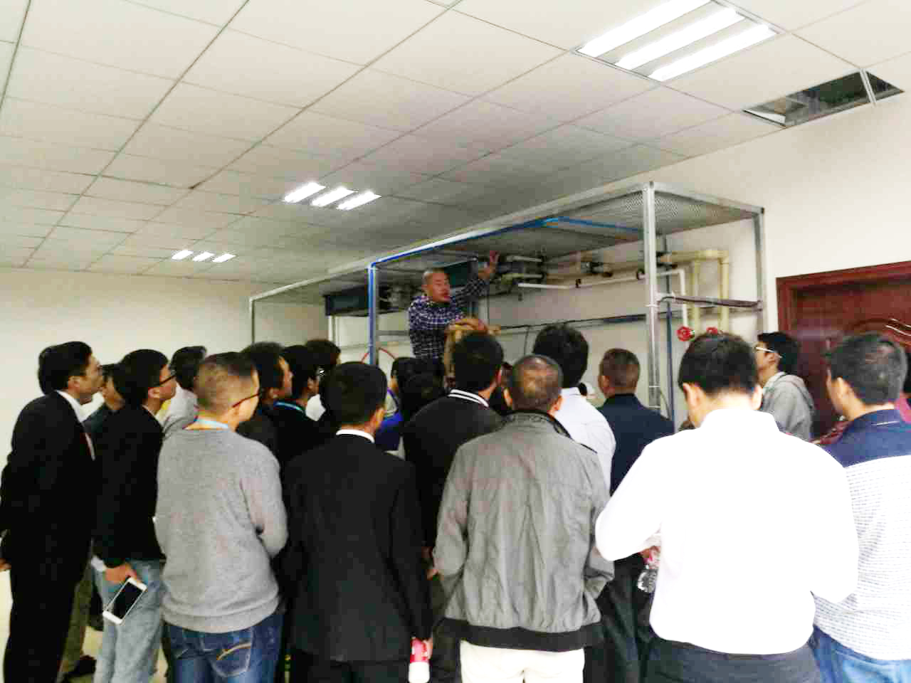 贏勝節(jié)能 橡塑保溫材料 class0 class1 復(fù)合橡塑保溫材料 橡塑保溫管 橡塑保溫板 外墻保溫 殼寶U-PVC管道外護(hù) 玻璃棉 愛耳聲學(xué) 隔聲降噪材料 贏勝節(jié)能 橡塑保溫材料 class0 class1 復(fù)合橡塑保溫材料 橡塑保溫管 橡塑保溫板 外墻保溫 殼寶U-PVC管道外護(hù) 玻璃棉 愛耳聲學(xué) 隔聲降噪材料